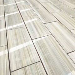 Carreaux de marbre en bois blanc