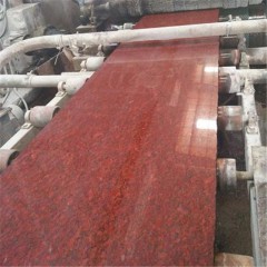 Granit merah yang diwarnai